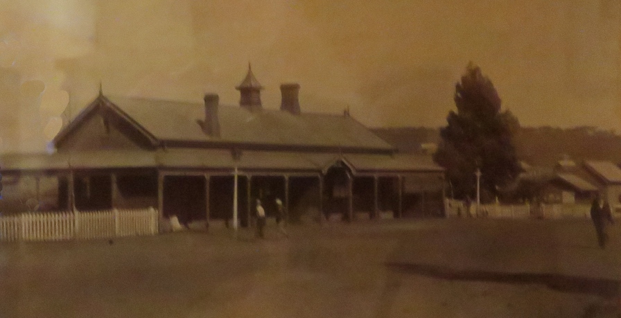 Greytown railway station past